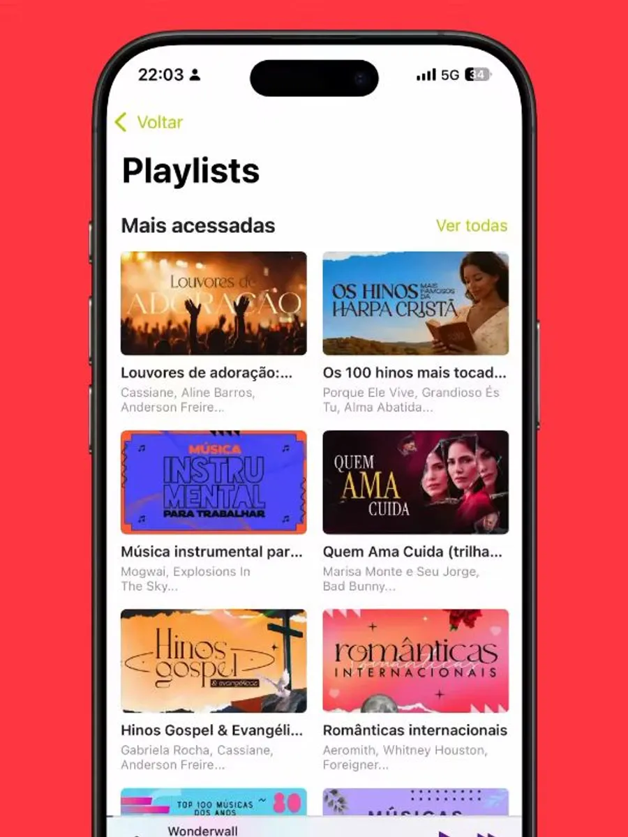 Listagem de playlists com capas coloridas